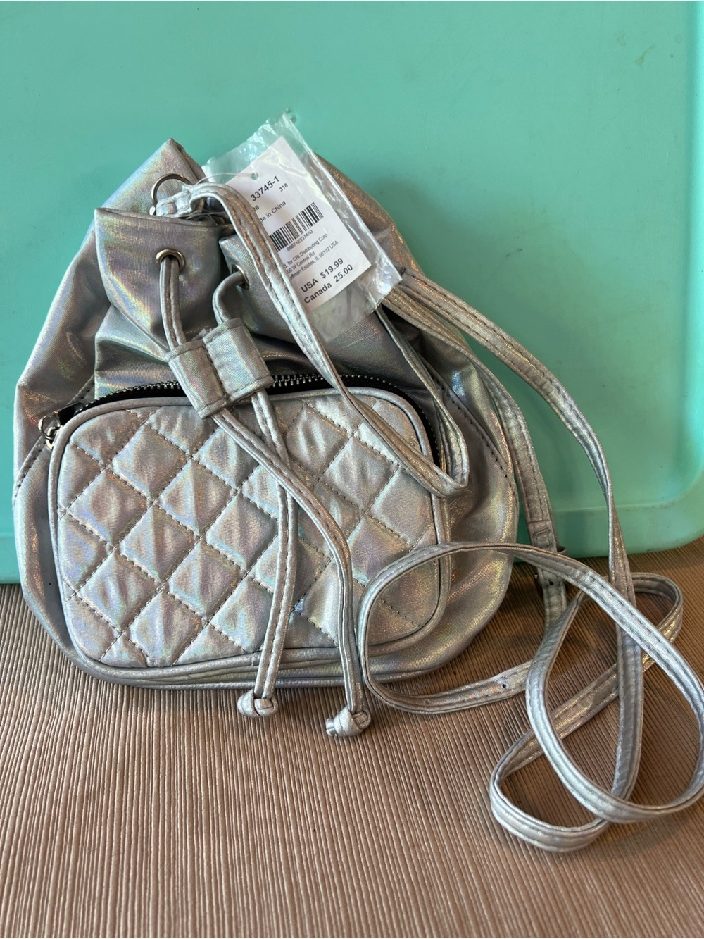 NEW Silver Quilted Drawstring Crossbody / Shoulder Bag -